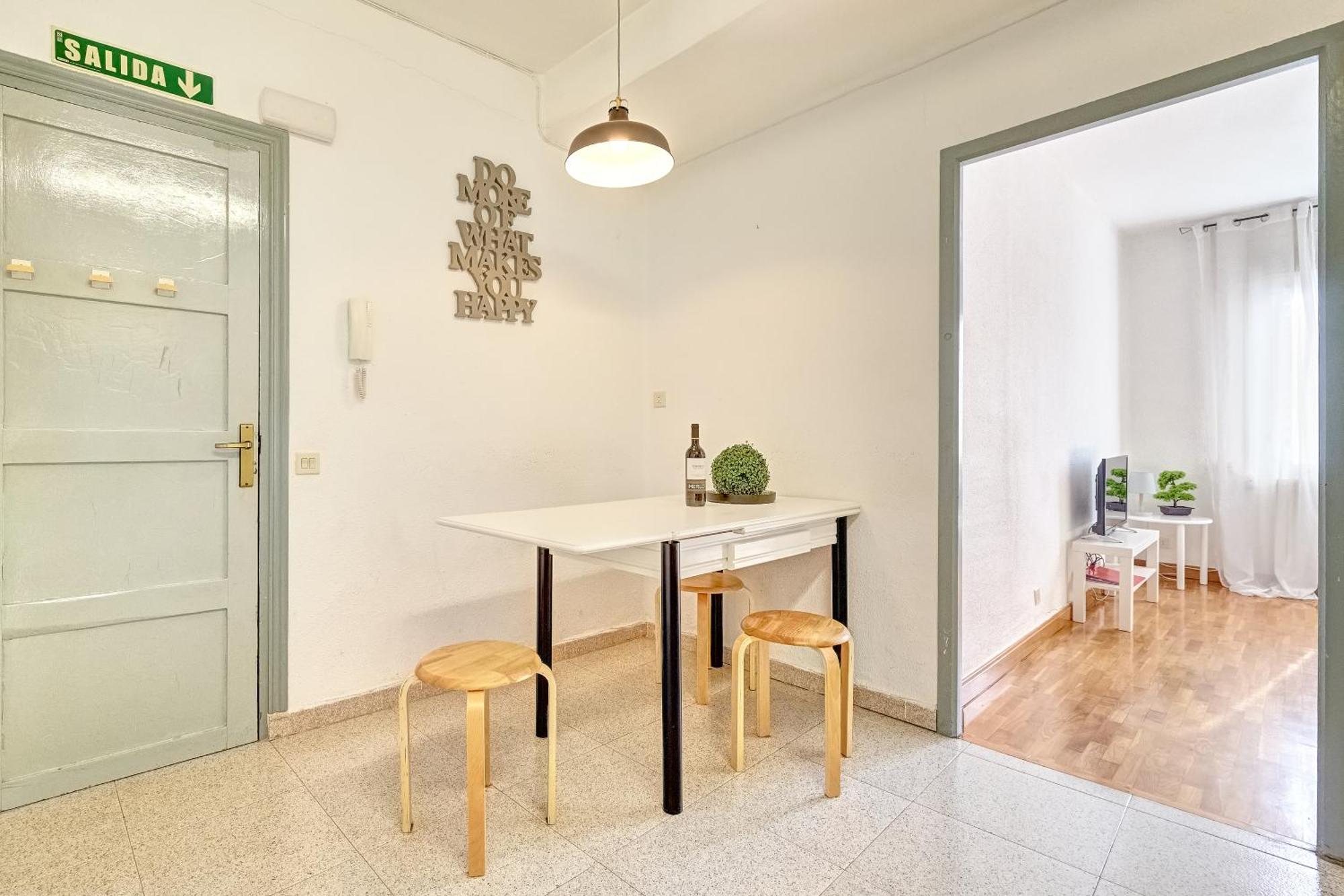 דירות Meson Pamplona By Clabao מראה חיצוני תמונה